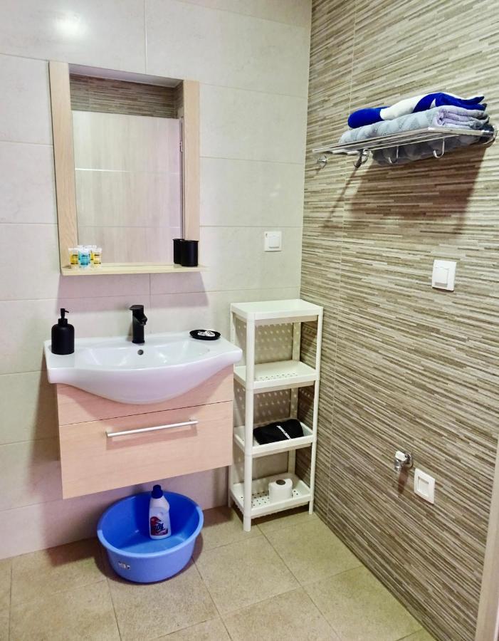 Faros Apartment Sfakia Bagian luar foto