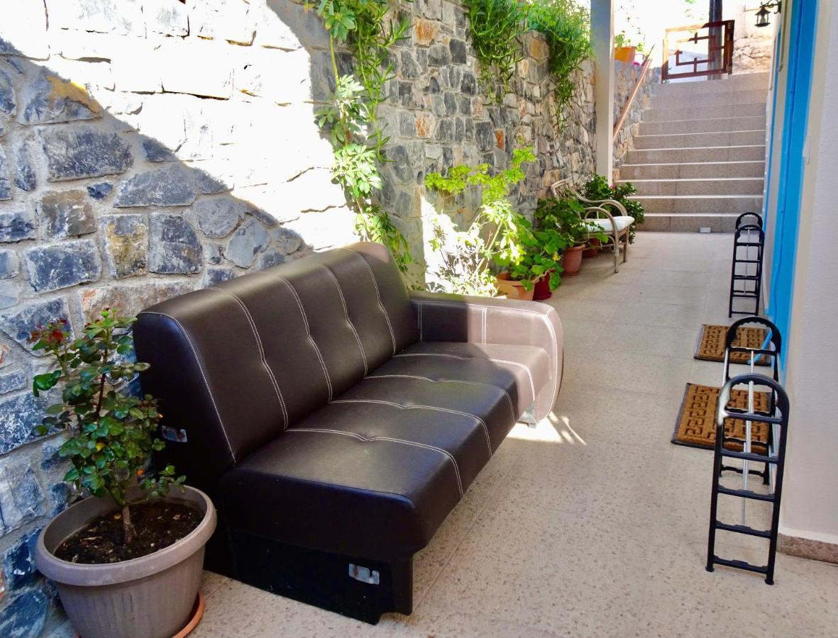 Faros Apartment Sfakia Bagian luar foto